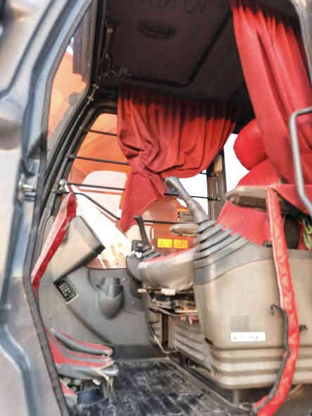 يوجد لدى معرض ومكتب السادة حفاره ثري جي 2012 كفاله عامه زيروو بم ونوزل الاستفسار *********** سيد بدر
