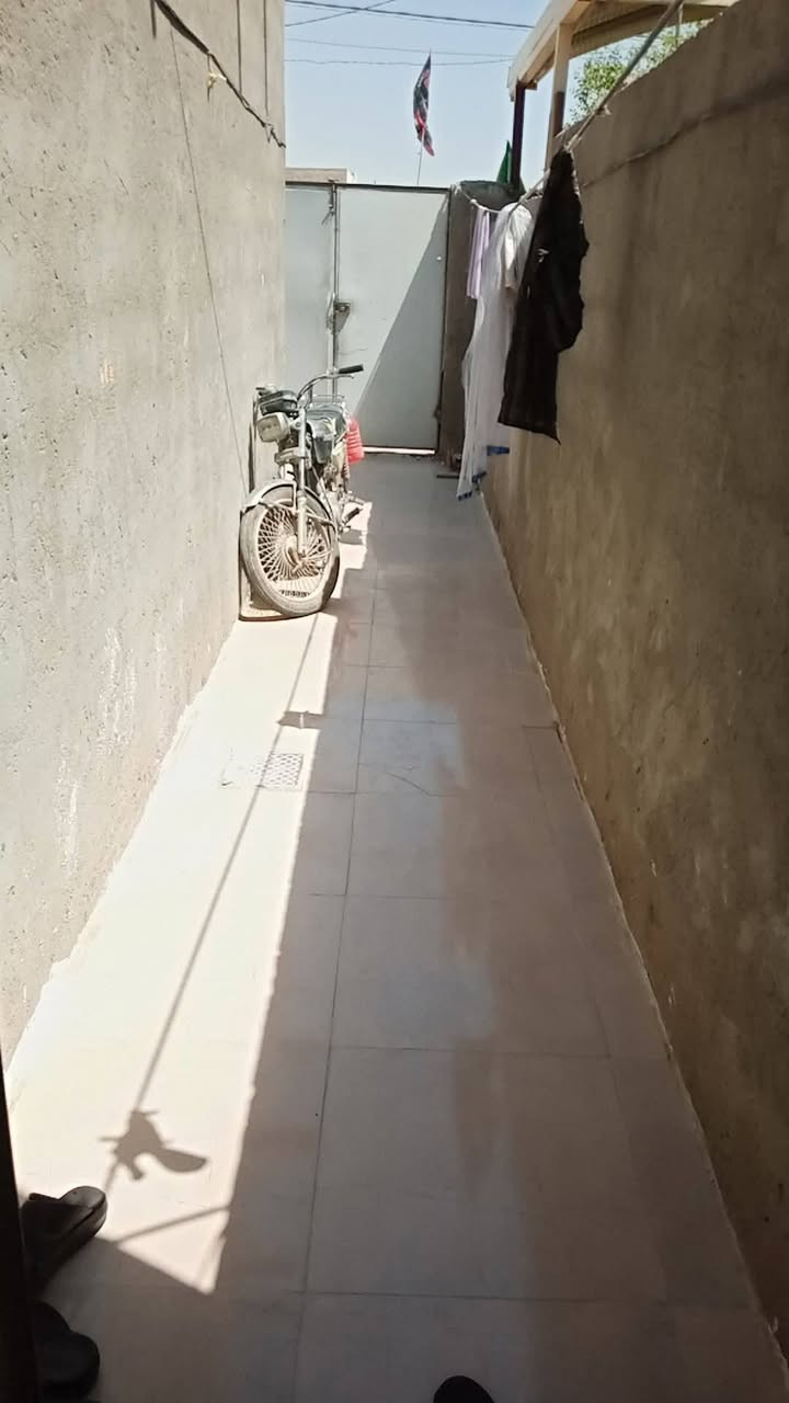 دار للبيع طابو زراعي سند 25
100متر غرفه وصاله مطبخ وستقبال حمام داخلي وخارجي
شارع كربله عمود 130 بشارع زركه قرب المختار ابو وحيد سعره 24 يرهم قصد  ***********
