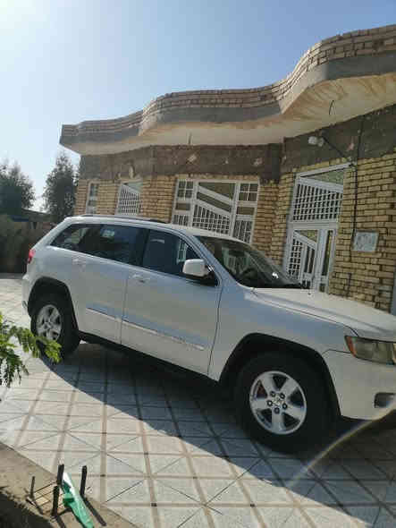 جيب لاريدو ١١ أمريكي للبيع السعر ١٦٢ $تفاصيل أكثر اتصل ***********
