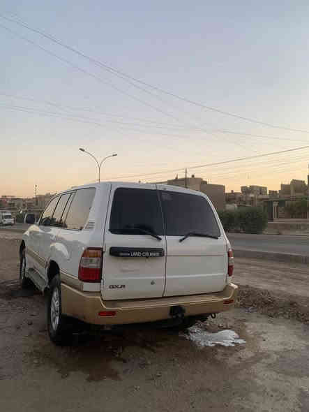 لاندكروز موديل 2007 البيع حديدة مكينه وكير اتوماتيك محورة سته سلندر خير من الله  مكينه وكير وصدار مكفولات دوشمه عامه سيارة كهربائي كله شغالة  تخم تاير جديد باتري جديد كهربائياتها كلها شغاله كيج بنزين كيج حمامه فيت بم عدد 2 بلادي شاشة جبيرة كامرة دوارة سيارة حديدة السعر 65 وبيه مجال الطيبين علمن سيارة حديدة عنواني بغداد البيع فقط والله يرزق الجميع ***********
