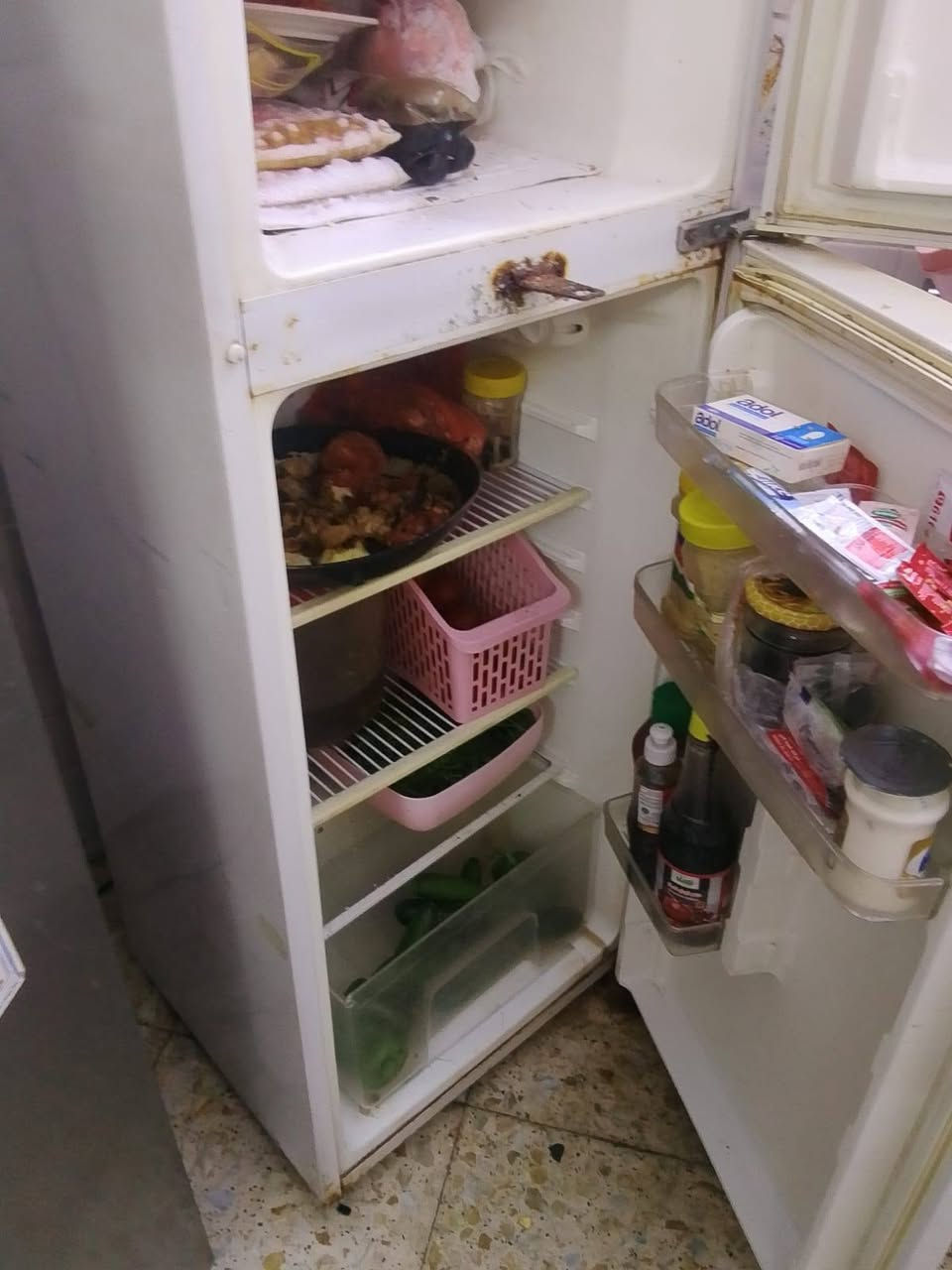 ثلاجة شغاله ما بيه ضرر العنوان بغداد نفق الشرطة


**إذا كنت صاحب هذا الإعلان وتريد حذفه لأي سبب، رجاءا أرسل رسالة إلى الدعم الفني**