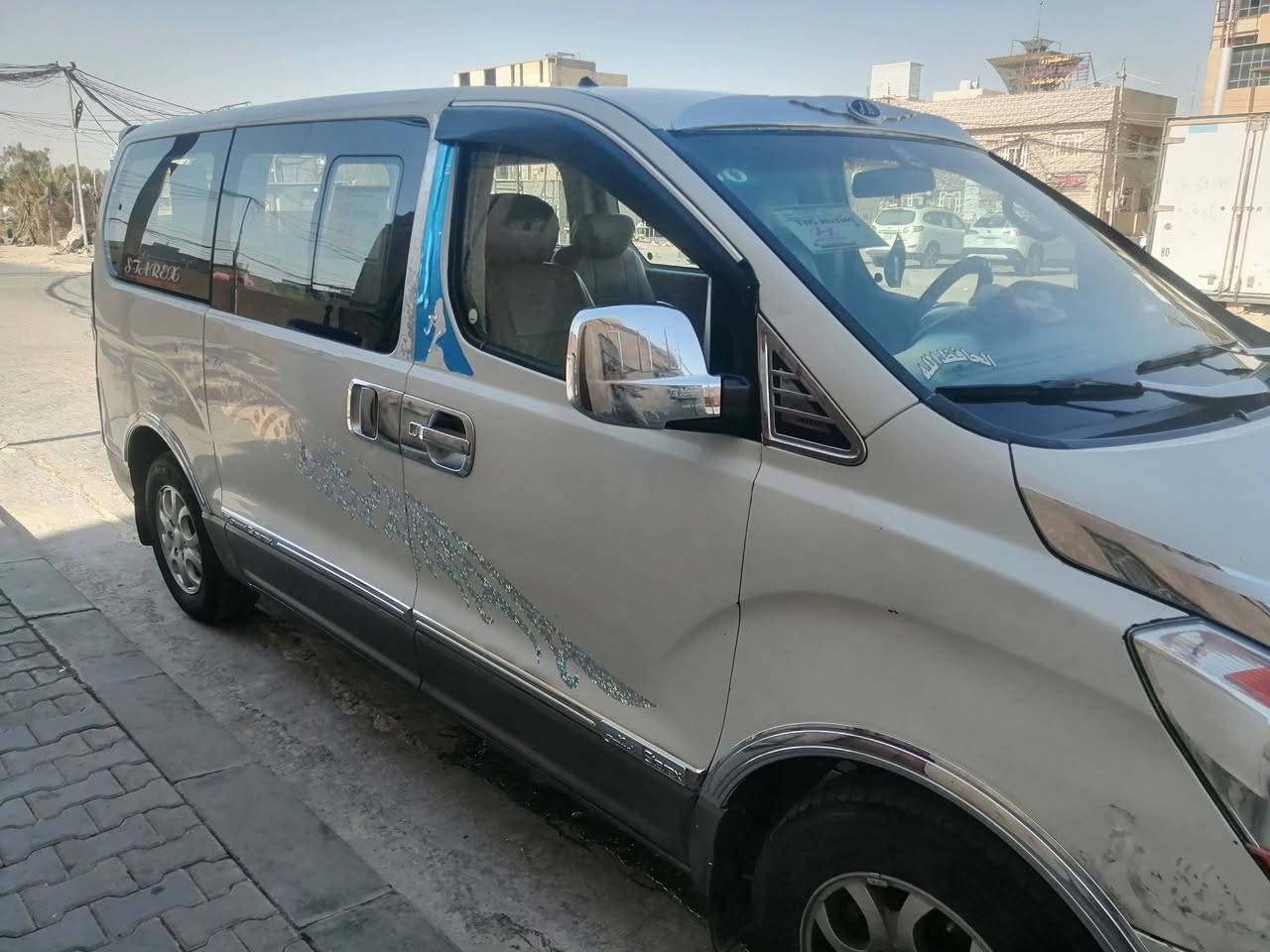 سلام عليكم استاركس للبيع ٢٠٠٩ مفتوح بشرط امداور تفاصيل على هذا الرقم ***********
