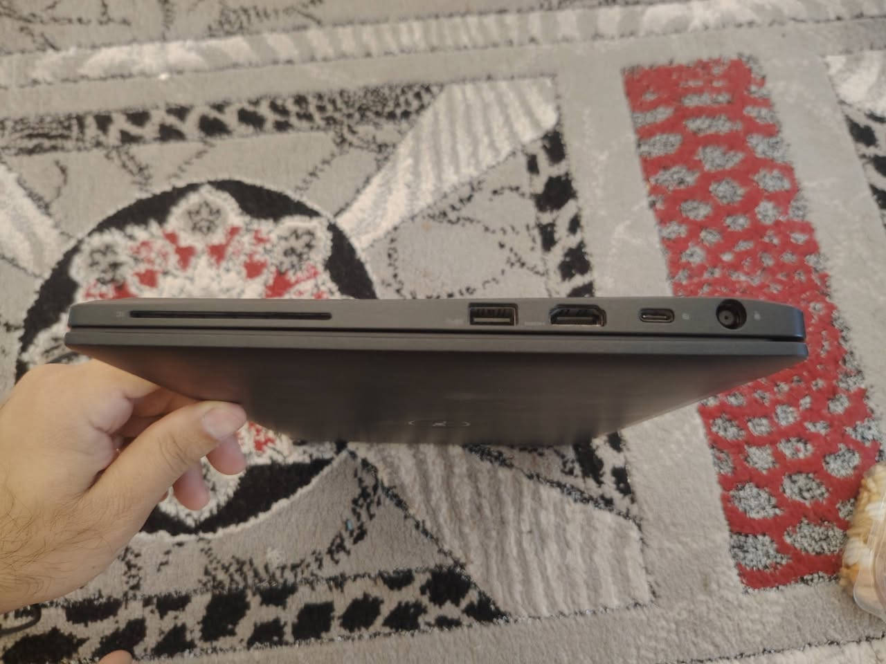 Dell Latitude 7380 
Cpu:intel core i5 6300U  
Ram : 8g
Hard :256 ssd 
الحجم ١٤ انج
+ بصمه امان
مع ماوس واير ليس نوعية Dell اصلي
مع جنطة نوعية ممتازة
الجهاز نظافة ٩٩٪
مكاني بغداد الكاظميه الي يفيدة يكتبلي سعر ويقيمه حسب النظافه والمواصفات او يدزلي خاص


**إذا كنت صاحب هذا الإعلان وتريد حذفه لأي سبب، رجاءا أرسل رسالة إلى الدعم الفني**