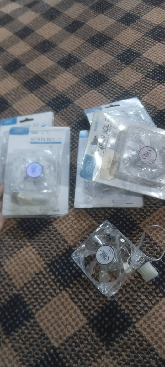 فانات حاسبه RGB  6قطع 30الف مع توصيل


**إذا كنت صاحب هذا الإعلان وتريد حذفه لأي سبب، رجاءا أرسل رسالة إلى الدعم الفني**