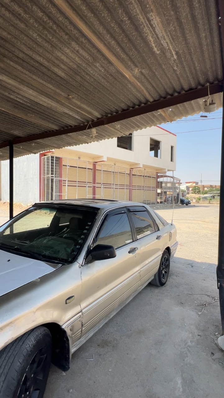 گلاند مۆدیل 92 گێر مەکینە تەقەرەقە بەشەرت سەنەوی وەکالەیە ئەوەلیات بەشەرت چوار جام کارەبا سلایت 
ژ.م*********** أربيل, العراق
