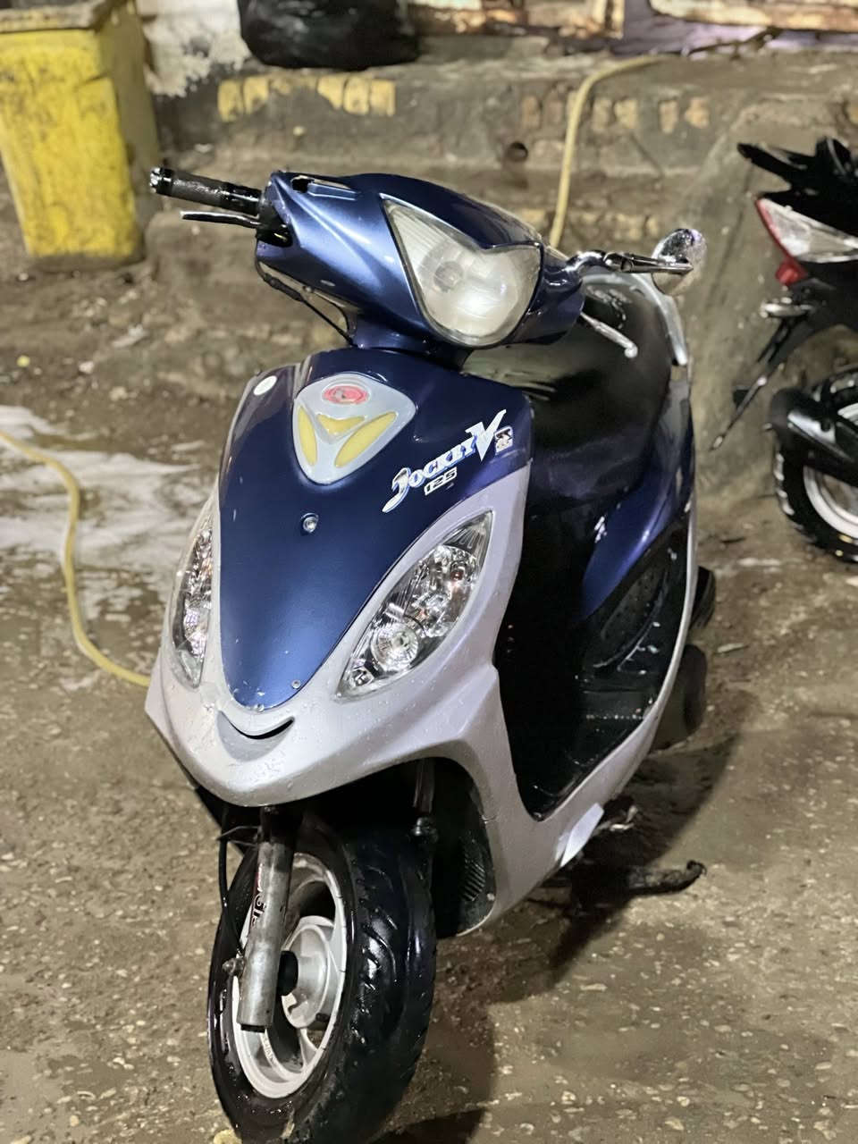 سلام عليكم كامكو البيع مفتوح فقط بستم الباقي شركه سعر خاص


**إذا كنت صاحب هذا الإعلان وتريد حذفه لأي سبب، رجاءا أرسل رسالة إلى الدعم الفني**