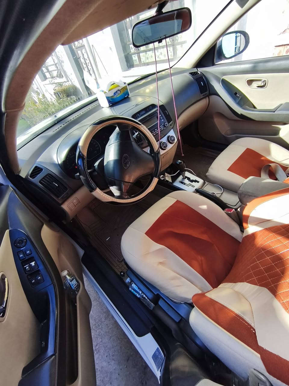 السلام عليكم النترا موديل2011 للبيع مكفوله من الضربه ماعده شبر بارد بل جاملق عكس السايق كير ومحرك مكفولا 
رقم جديد بغداد حداديه تخم تاير كله جديد  السعر 120$ الإستفسار ***********
