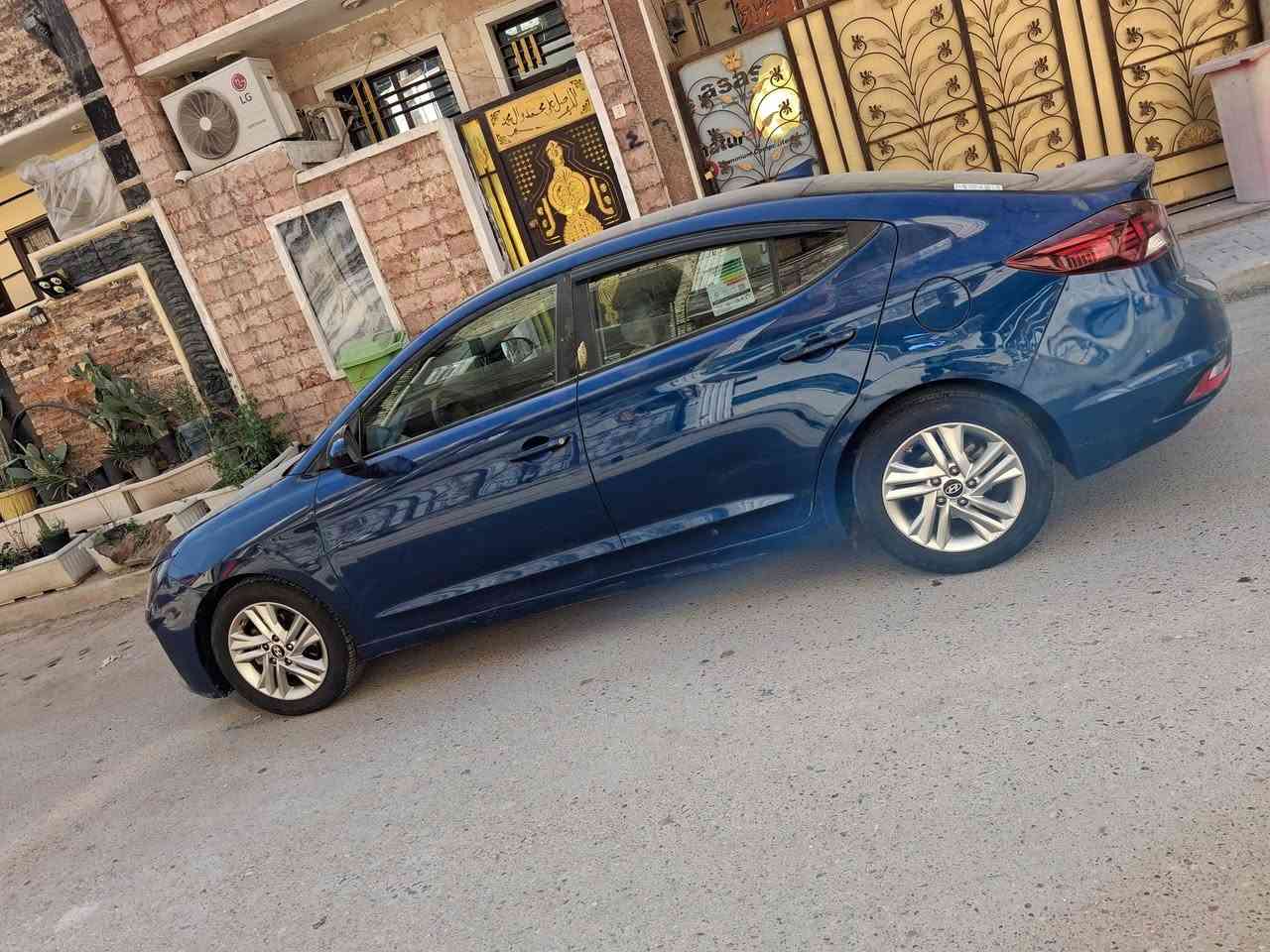 النترا موديل. 2019  مكينه  200 دوش كير اي تي.  المرغوب مواصفات رادارات شاشه جبيره كامره.  سياره وارد أمريكي  حدثه حلو. بس بنيد مبدل.  باقي السياره.  خير من الله. كير مكينه.  تبريد.  مكفوله.  صدر امامي خلفي  جديد.  رقم أربيل.  بسمي.  مكاني.  بغداد.  الشعب.  السعر.   117.  اتصل وتدلل.    ***********.  تريد تحويل.  تريد. وكاله. اني حاضر
