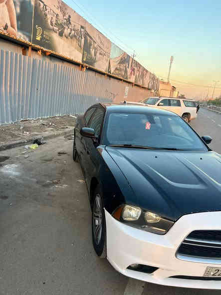 جارجر 2012
رقم أربيل الجديد
شاشه كبيره كير طياره كشن كهرباء 
مكينه كير اكسل جدد
تخم تاير جديد
غرفه جديده
كامله للأخير  مكان السياره بغداد البنوك
132$
أي استفسار
***********
