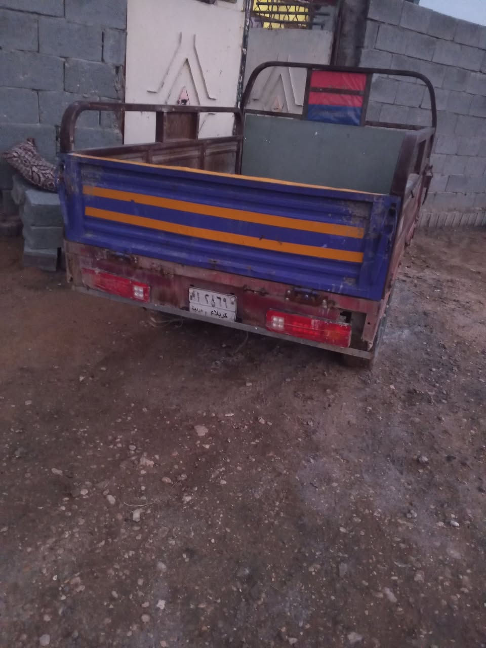 سلام عليكم ستوته للبيع مرقمه رقم وسنويه كهربائيات كلها شغاله مكاني فريحه قرب جامعه كربلاء الي يحب يتصل عله هذه رقم ***********
