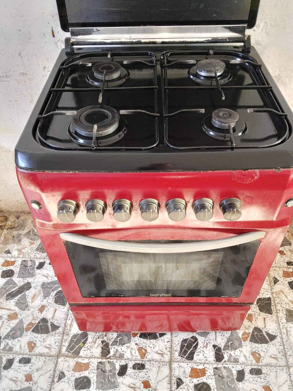 طباخ للبيع نظيف. جديد استعمال قليل الاصلي. للبيع فرنه 
شغال فوك وجوة. علفحص
صوبة جديدة علفحص الفتيلة الاصلية. شغالة واظحه بصور


**إذا كنت صاحب هذا الإعلان وتريد حذفه لأي سبب، رجاءا أرسل رسالة إلى الدعم الفني**