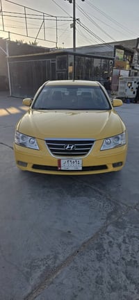 للبيع  سوناته  موديل 2010 رقم بغداد  مصفره هيئه وغرمات جوال  حادثه جام...