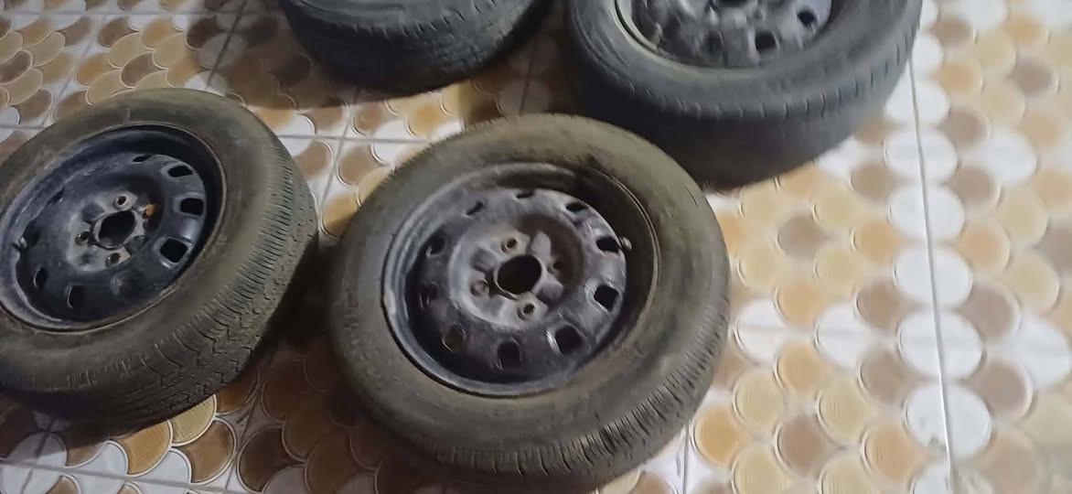 تخم ويل النترا دمعه هنه والتايرات قفلهن ب130 اليحتاجهن يتصل ***********
