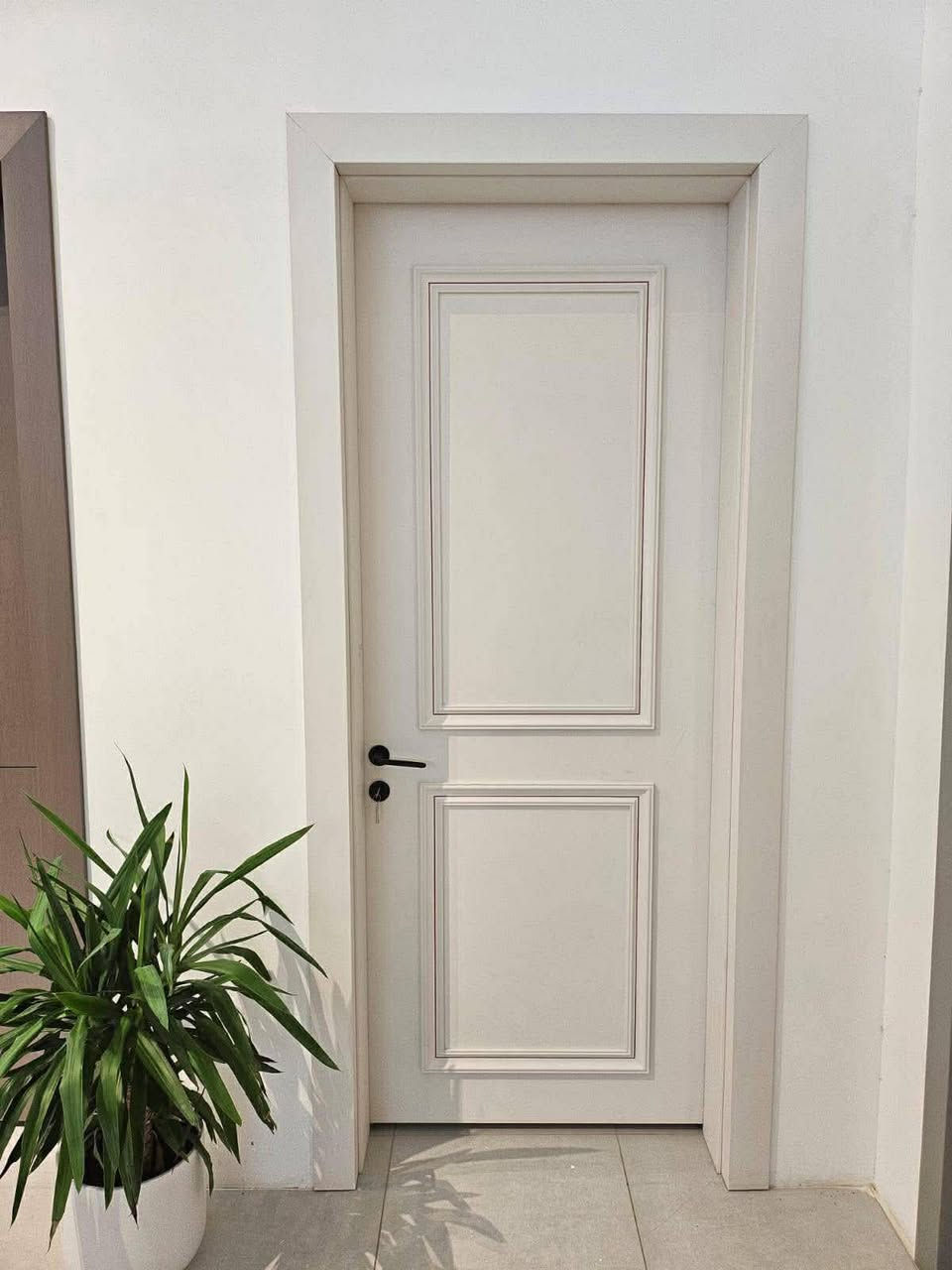 السلام عليكم 
متوفر ابواب شماليه انسب الاسعار ابواب غرف نوم موديلات حديثه حسب طلب ضد الماء والرطوبه 
*********** متوفر واتساب
