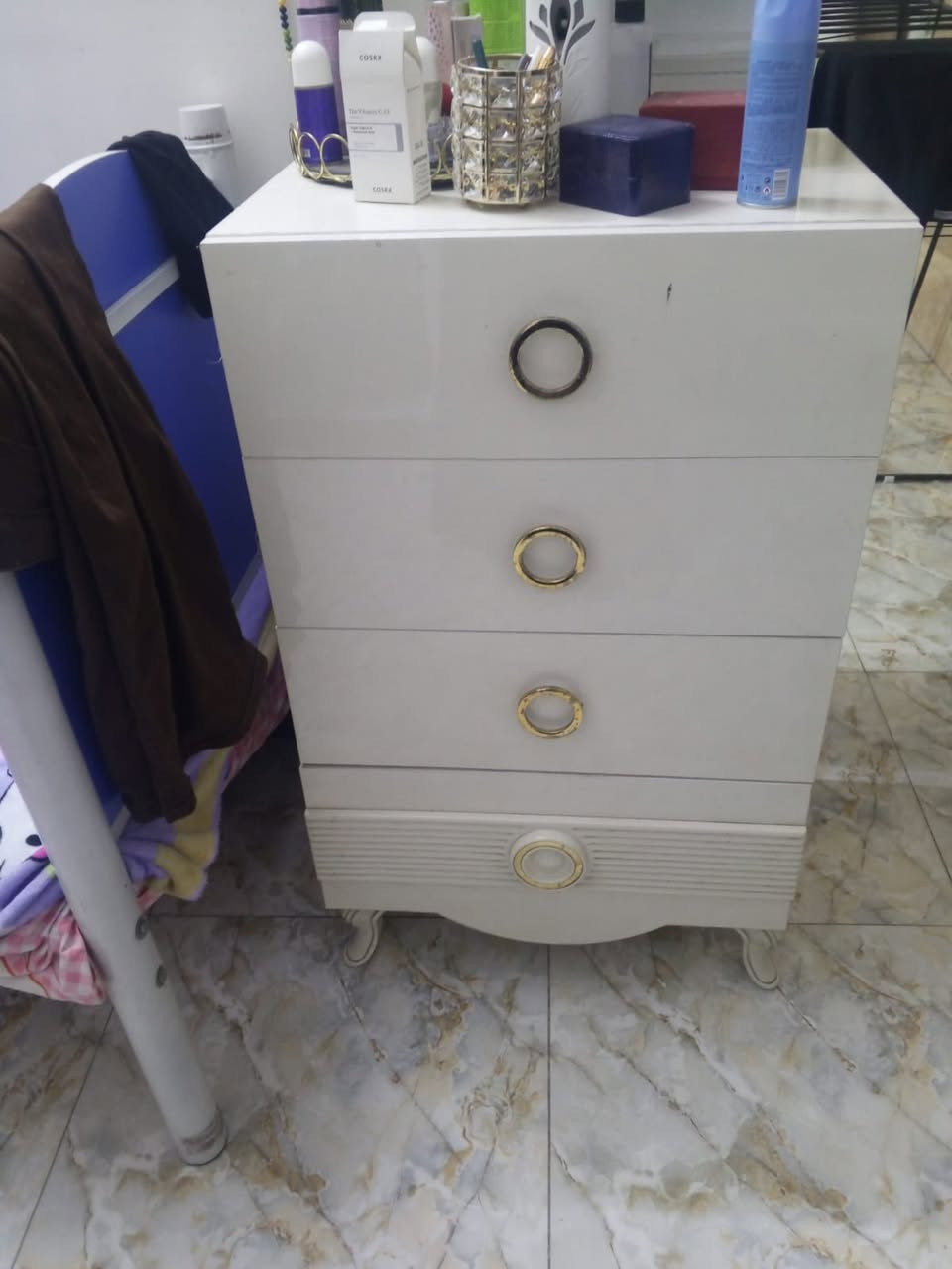 مرحبا
اغراض بيت للبيع مكاني الدور قرب الضربه


**إذا كنت صاحب هذا الإعلان وتريد حذفه لأي سبب، رجاءا أرسل رسالة إلى الدعم الفني**