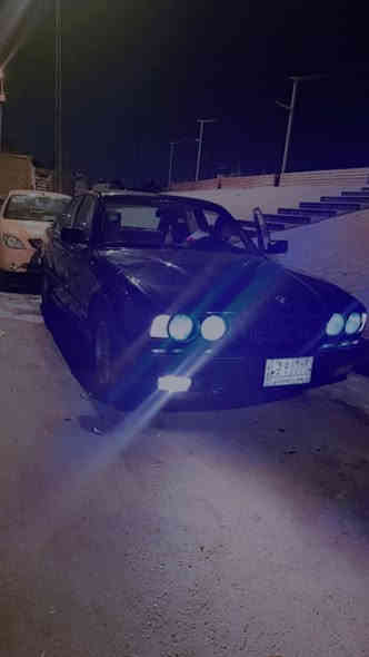 سلام عليكم بي ام دبليو 525مسكر موديل 92للبيع كهربائيات شغالة تبريد شغال تدفئة شغالة السيارة حلوة ونضيفة السيارة مبدل بيهة جاملغ صاير بي خياس مو ضربة وبدلتة السيارة معروضة 57 وبيهة مجال السيارة موجود بغداد تحويل مباشر الشراي يخابر وحطة بعيوني الرقم ***********
