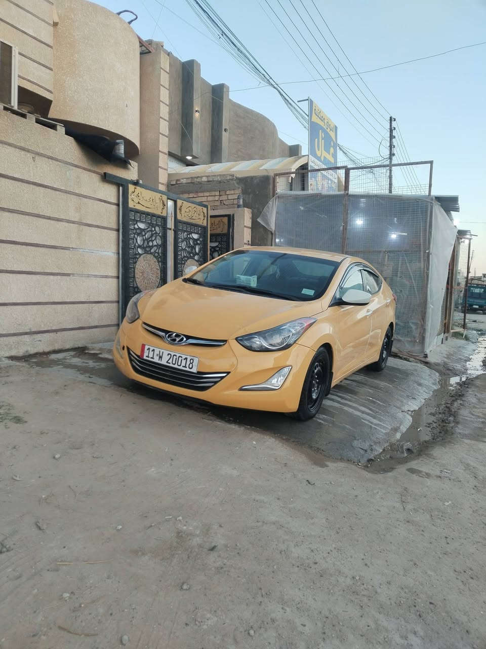 سلام عليكم النترا موديل 2013 سيارة جاهزة من كلشي ماناقصقها برغي مكينة كير حدادية تخم تاير منضومة زنون حادثها كلش بسيط جوة بك لايت كلش حلوة السعر 97 وبيها مجال العنوان بغداد سبع البور رقم الهاتف *********** و *********** علي
