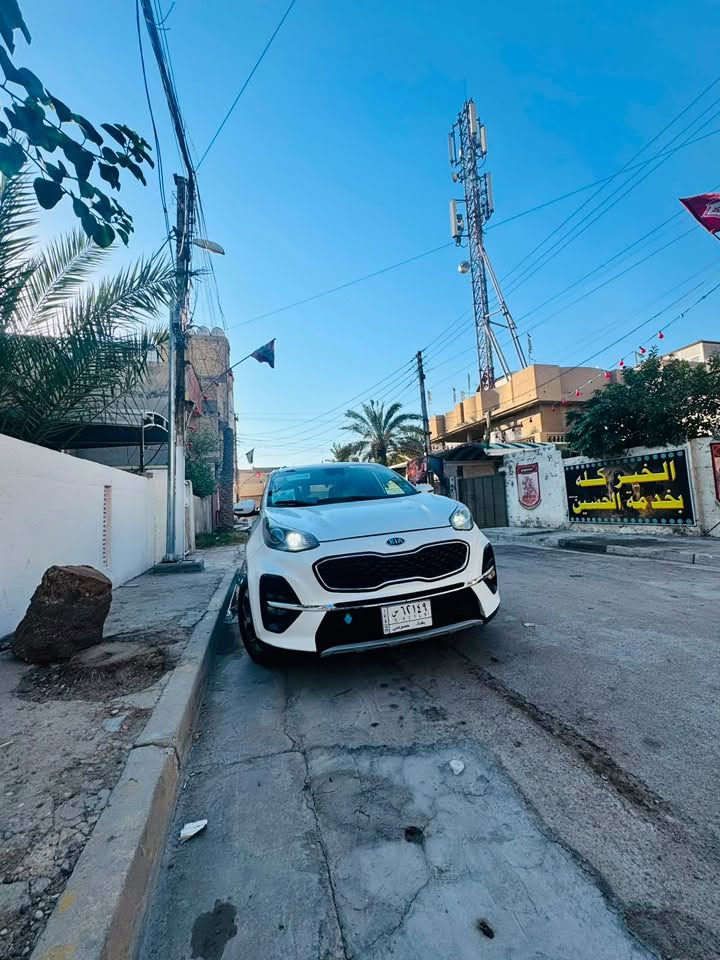 سلام عليكم
سبورتج 21 امريكي حادثه بنيد مصلح وصبوغ جملغ  مصبوغ  سياره ليبل بيرباك فقط دركه 
سبورتج موصفات
شاشه +كمره خلفيه
تحكم ستيرن 
مثبت سرعه
سياقه ذاتيه 
ثلاثه لتضمه قياده /ايكو /سبورت/عادي 
رادار خلفي 
ردار امامي
رادار جنبي
لايت زنون
ويل كب حجم 17
قطعتين تبربد من فضل 
ماشيه 46000
محرك 2400 جي دي اي
مري شفط اشاير بل مري
كشنات جلد
مكاني حي اور بغداد رقمي ***********
بل فيس ما متواجد
سعر 173
تحياتي لجميع 😍
