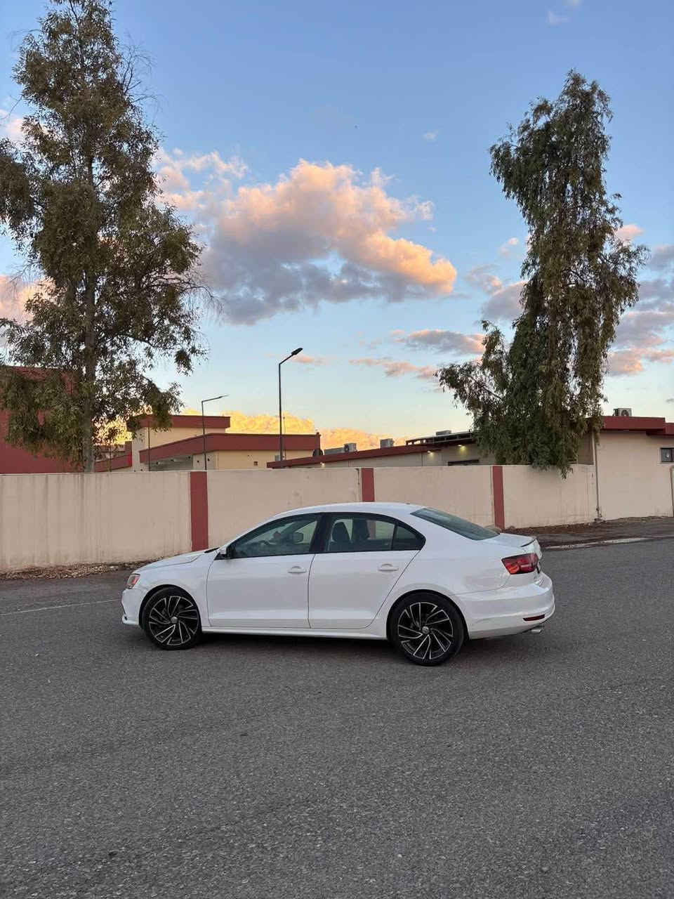 گیتا مۆدیل 2016پینج پارجەی سبوغە مەکینە14 تۆربۆ سەیارەکە زۆر خاوینە مەکینەی نەکراوەتەوە سعری 95 وەرەقەو مەجال  رەقەمو سەنەوی نوییە رەقەم تەلەفۆن 3119505 أربيل, العراق


**إذا كنت صاحب هذا الإعلان وتريد حذفه لأي سبب، رجاءا أرسل رسالة إلى الدعم الفني**