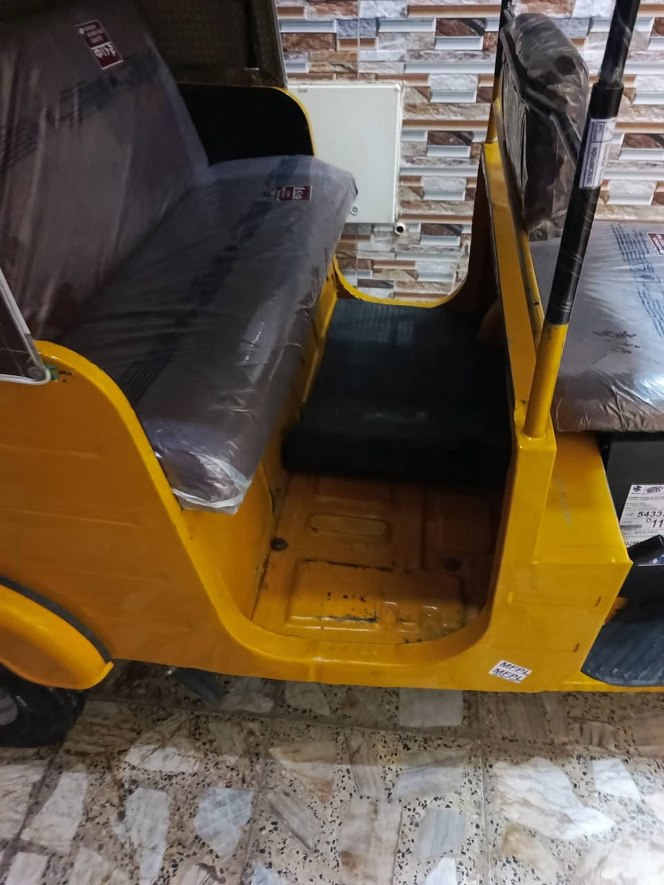 تكتك للبيع موديل 20السعر 7او 100الشراي يتصل ويدلل ***********
