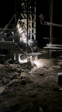 مستعدون لحفرالابار في الحويجه***********.   ‏‪***********‬‏
ماهر الجميلي مرتضى الحنين
