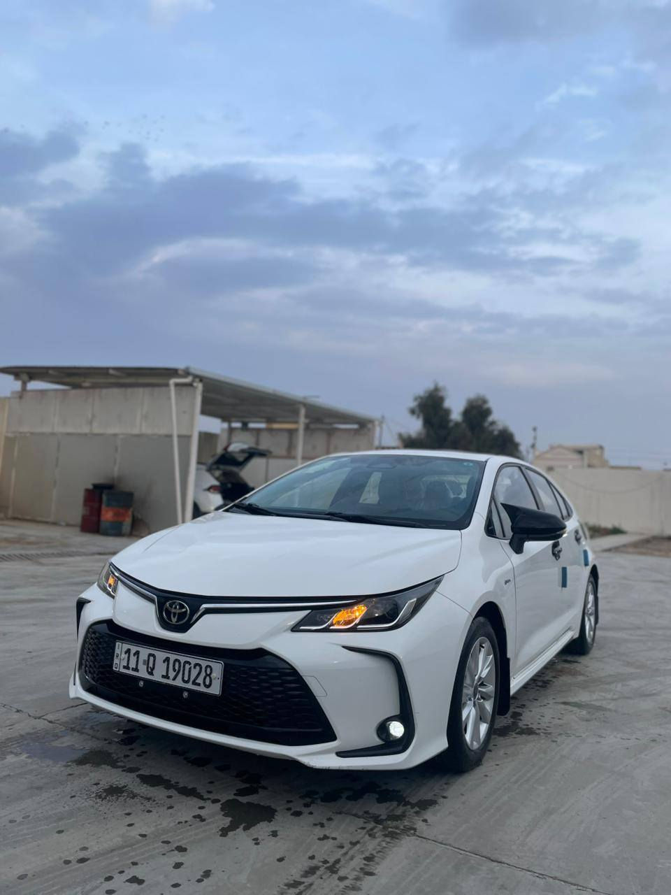 السلام عليكم كورلا هايبرد فول موصفات
كشن كهرباء
فول مواصفات كشنات جلد
وشادله داش كام ٤ كامرات 
 السياره ماشيه 19   السياره مديل 2025   علامه سوده  العنوان بغداد الحسينيه الراشديه ***********
ملاحضه السياره بيه طخه بسيطه بل صندوك
ومسويه بارد 
سعر 152وبيه مجال بسيط سياره بسمي
