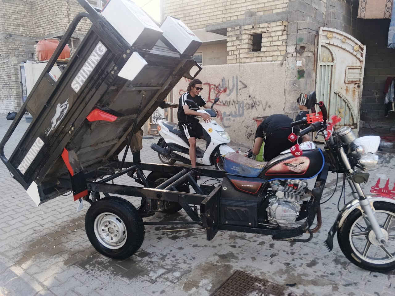 ستوته صقر للبيع موديل 22
ستوته كفاله عامه من كلشي مكينه تخم تاير كهربائيات كله جديد مكينه 200 أوراق كامله مكاني بغداد مدينه الصدر السعر مليون و 600 الشراي يتصل و يدلل ***********
