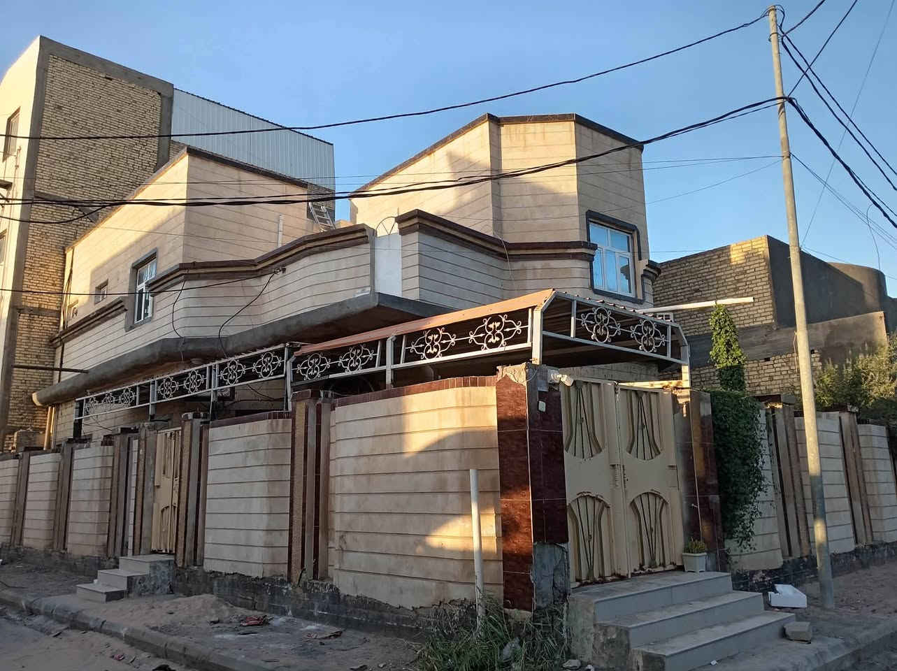 *********** ترميم جبس بورد 
طلس كل مايخص عوامل الديكورات والاصباغ
