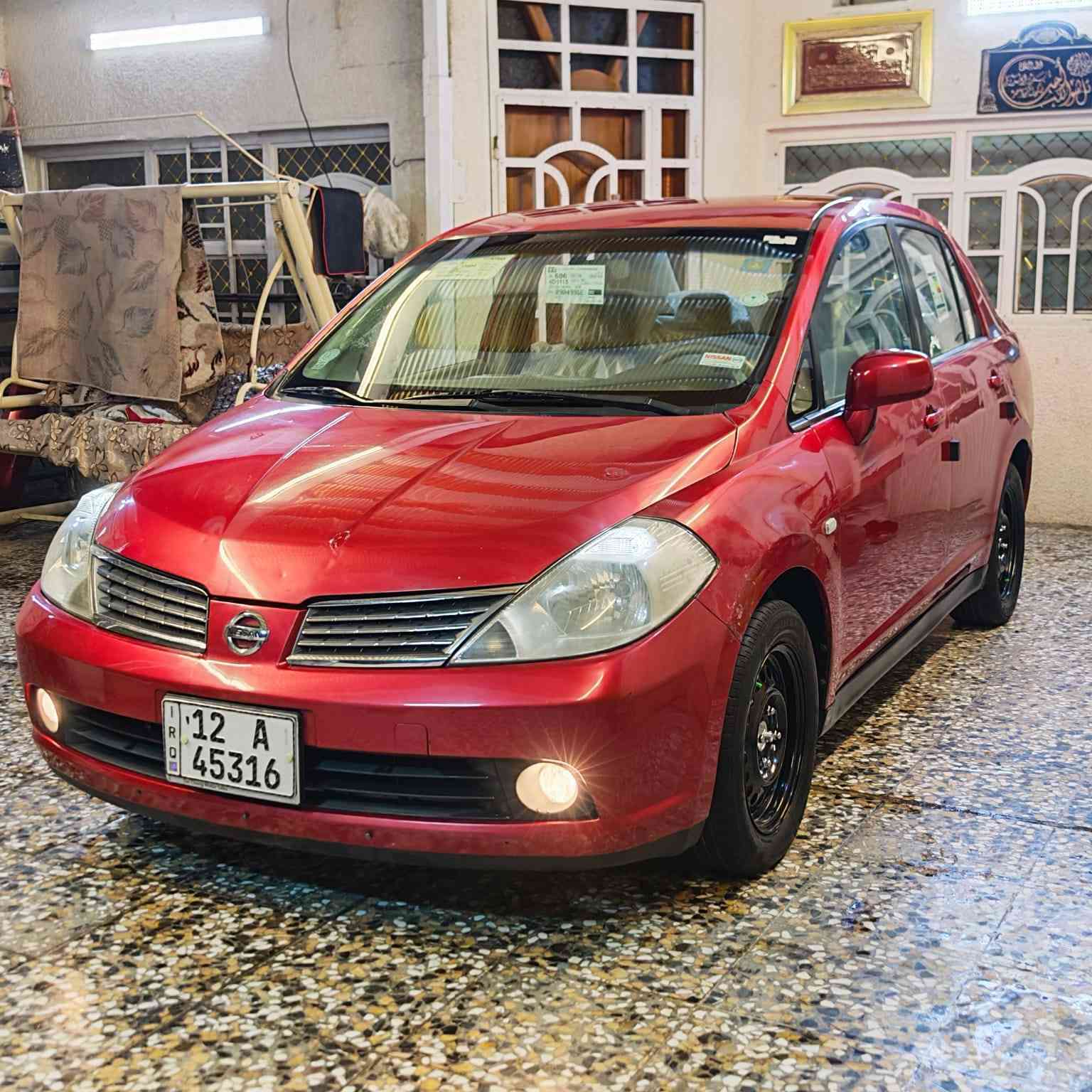 السلام عليكم نيسان تيدا موديل ٢٠٠٧ الشركة العامة
مكينه ١٦٠٠ خليجي
مكفولة كفالة عامة
ماشية ١٧٣ الف 
تخم تاير جديد
تبريد ثلج صدر جديد 
مدوشمة عام 
بااسمي رقم دولي 
هزه جديده 
تحويل بكل محافظات العراق 
شرط السونر
***********
***********
العنوان ///////بغداد//////  حي البنوك ////////
