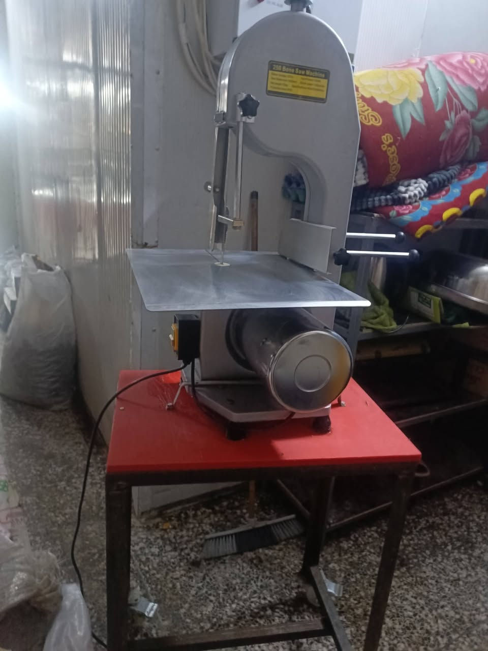 منشار تقطيع لحوم للبيع
التفاصيل عالوتساب ***********
بغداد الحسينيه مدخل شارع أبو سمير
