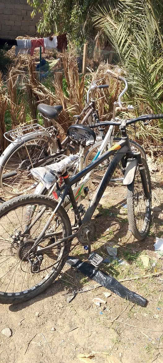 3 بايسكلات للبيع الواحد 40 الف قفل الشراي يتصل بيع مستعجل ***********
