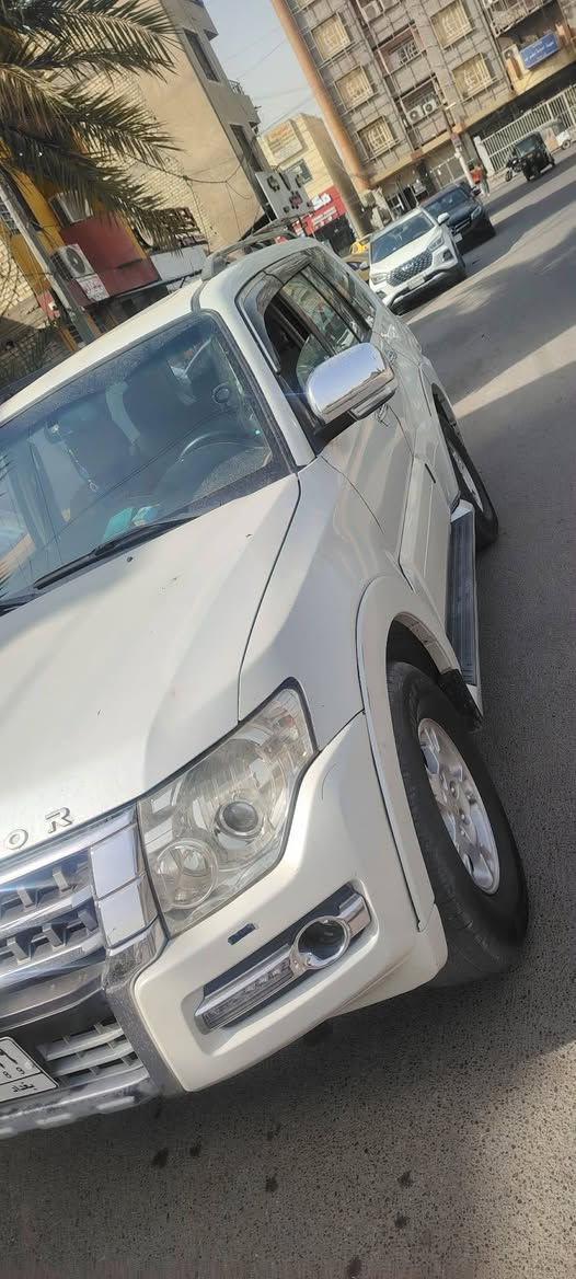 مكلفة بالنشر..باجيرو ٢٠٠٩ خليجي حبتور بيها صبغ قطعتين جماليه السعر ١٣٨ ورقه وبي مجال حجم المكينة ٦ إسكندر الرقم بغداد 
مكان السيارة بغداد الزعفرانية الاتصال عل الرقم ***********
