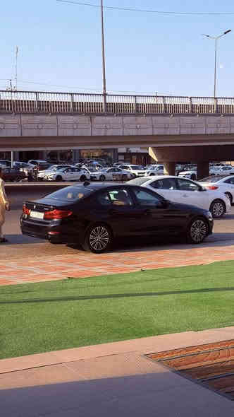 Bmw 530i 2020
وارد خليجي وكالة العروش ماشية ٨٤ الف كيلن

السياره فول مواصفات ١/١ محرك 4 سلندر  

سلايد 

فول رادارات تحكمات سترين  

كشن حظن كهرباء حزام امان خزن كهرباء 

الكشان جلد كهرباء خزن ميموري كشن السايق والسكن 

اناره محيطيه داخليه متغيره 

كامرة خلفية + حساسات 

اوتوباارك اوتوهولد 

هاند بريك بصمه 

مري شفط قلابه 

داخل مشمشي 

السياره جديده اي مسج اي نقص مابيها

سيارة احلى بل واقع ونضيفة حيل ❤️
رقم هاتف : ‭٠٧٧٢ ٣٤٤ ٤٢٤٠‬
