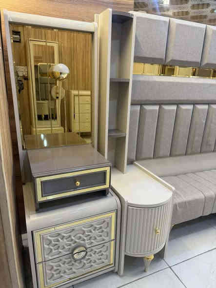 ماسنجر معندي العنده استفسار وتساب ***********
