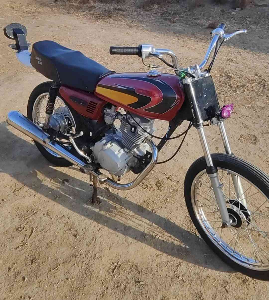 سلام عليكم
دراجة نامه للبيع الدراجه نضيفه المحرك مبدل بس والفات 

او تجي تشوف بعد احله من الصور+ كلك كلك 

 العنوان النجف الكوفه الحريه 
السعر 250


**إذا كنت صاحب هذا الإعلان وتريد حذفه لأي سبب، رجاءا أرسل رسالة إلى الدعم الفني**