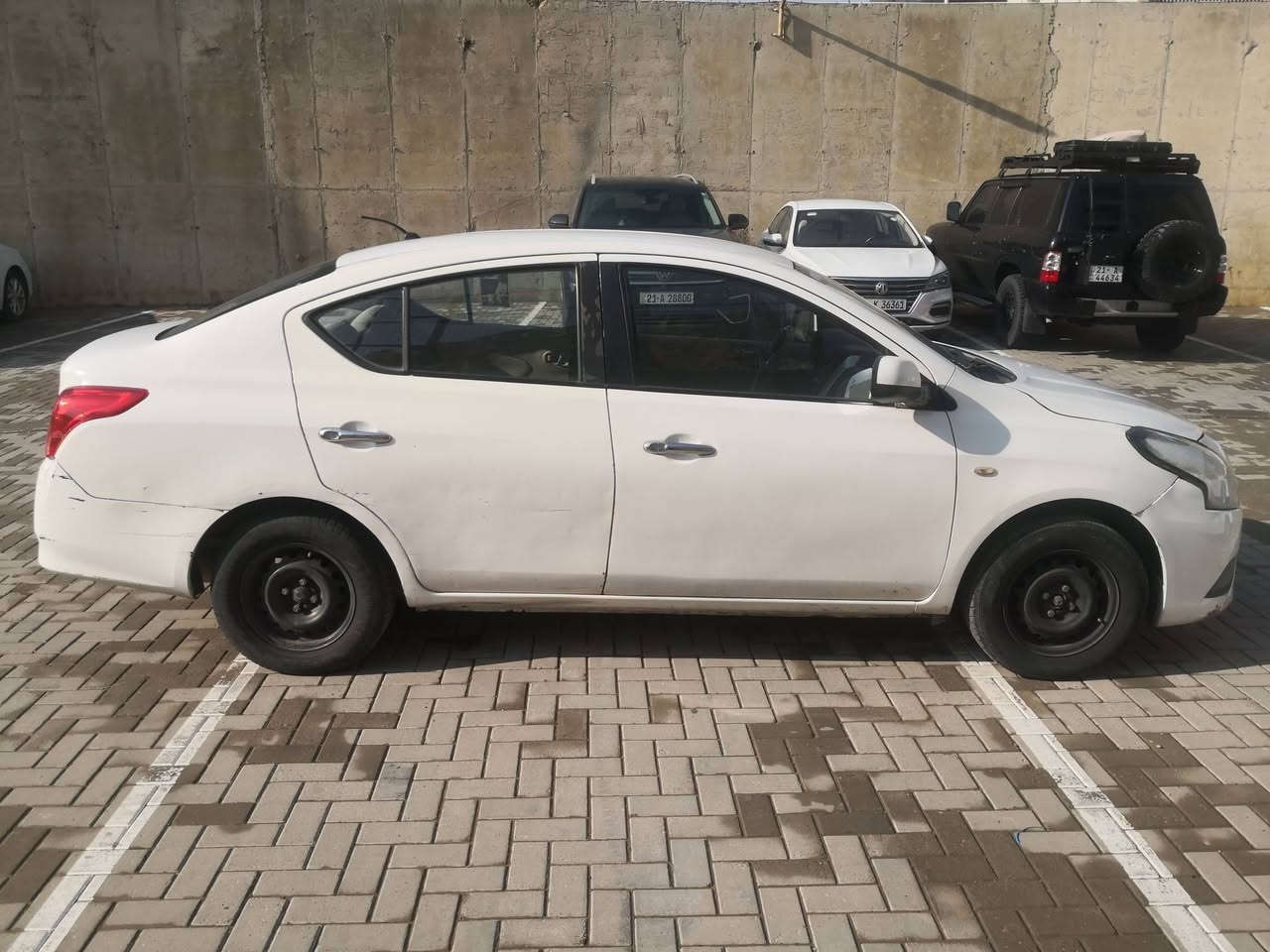 ‎نیسان سەنی لاکشمی بای : مۆدێل 2016
‎حەوت پارچەی بۆیاغە گێڕ و مەکینەی نەکراوەتەوە برغوی بانەدراوە زۆرپاک ماوەتەوە سەیارەکە حەوت سالە لای خۆمە هیچ عەزیت نەدراوە بەناوی خۆمەوەیە سەنەوی و ژینگەو ڕێگاوبانی هەتا 2028 تازەیە گێڕ و مەکینە و تەبرید و بەناوکردن و غرامە هەمووی بە شەرت     
‎سـعـر  قوفلی  79 گەلا   
***********
