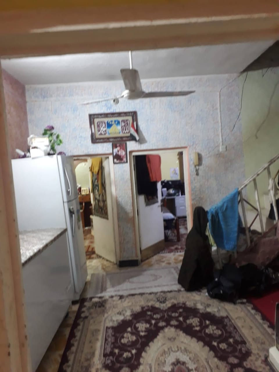 بيت للبيع طابو 
المساحه ٢٥٠ متر
العنوان ميسان حي المعلمين الجديد 
قرب اسواق ابو علاء ابو الجملة 
البيت مرمم يحتوي على 
غرفتين جوه  وغرفه فوك 
وصاله وهول واستقبال ومطبخ 
وحديقه و كراج  وترك
السعر ٢٧٥


**إذا كنت صاحب هذا الإعلان وتريد حذفه لأي سبب، رجاءا أرسل رسالة إلى الدعم الفني**