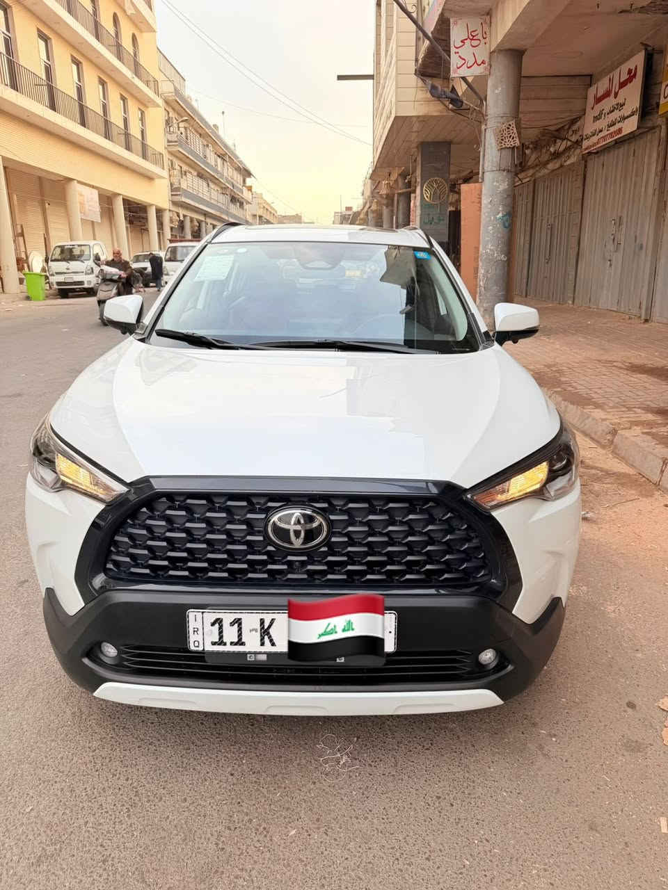 السلام عليكم

كورلا كروس (هايبرد)

موديل 2025 

ماشية 2000 الف اخت الزيرو

محرك 2000 هايبرد 

تبريد قطعتين

شاحن لاسلكي وبلوجكتر 

كشن كهرباء وجلد

4 كامرات 

فتحة سقف سلايد 

رقم بغداد 

اوتو هولد وسايد بريك بصمة

باقي المواصفات معروفه

السونر بل منشور

السعر 17800$ وبيه مجال بسيط

العنوان بغداد 

الاستفسار 
***********
***********
