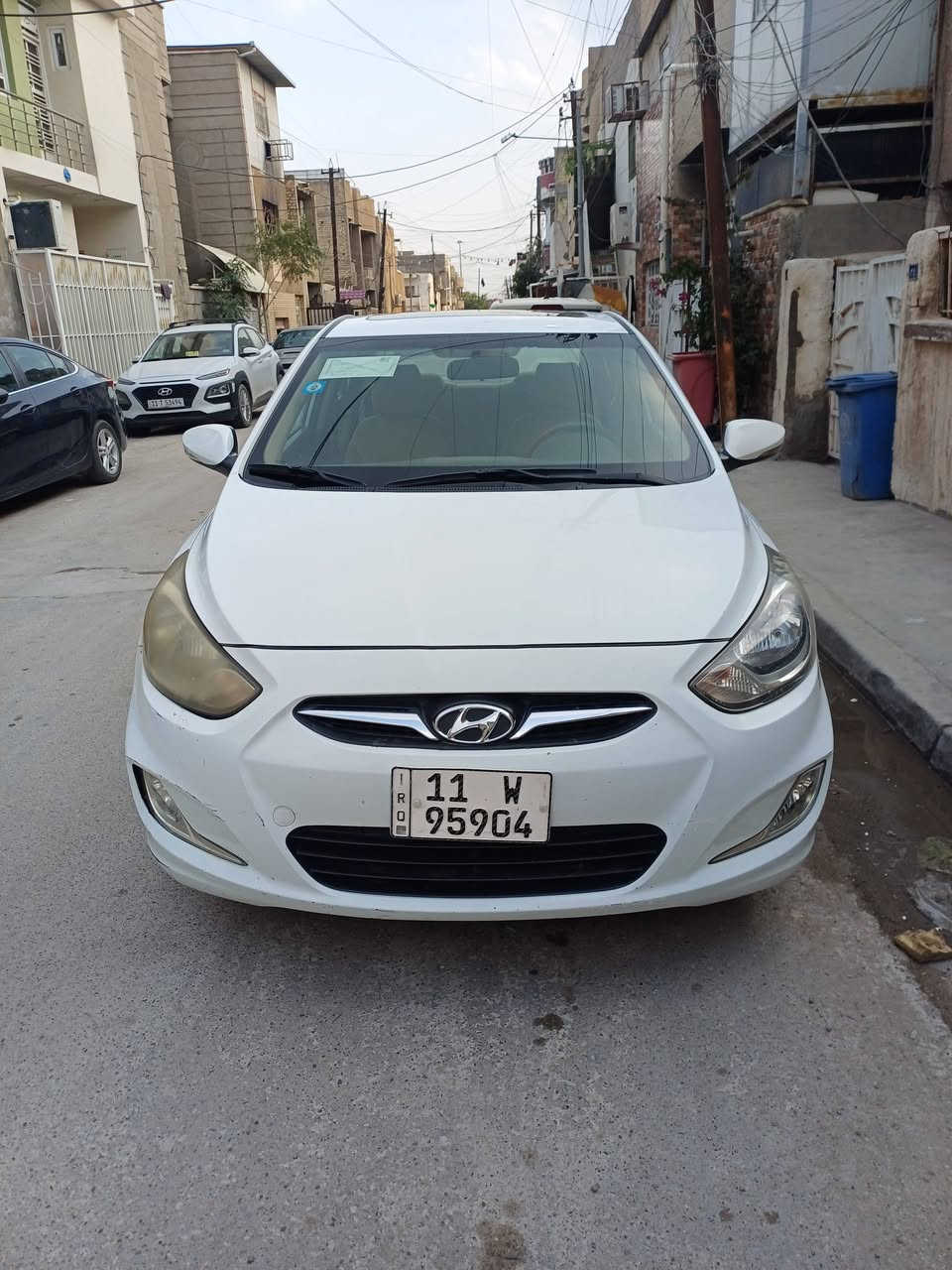 السلامُ عليكم  

#اكسنت_موديل__2015 للبيع
ماشية ( 77 ) الف بيها بارد وضربة خفيفة بالدوسة كما موضح بالسونار المرفق بالمنشور .
#السعر__105 وبيها مجال للشراي.
مكان السيارة #الكرادة_داخل 

للاستفسار  ***********
