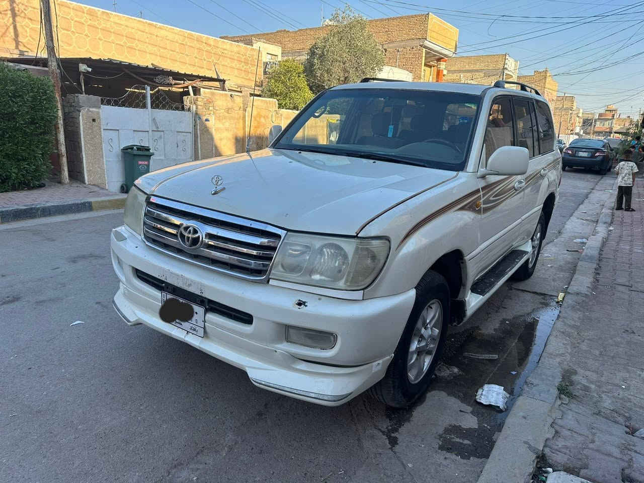 السلام عليكم ادوات ادوات 
مايعرف بلادوات لا يتصل رجااء 
.. مونيكا موديل ٢٠٠٧ محدث ٢٠٠٨ 
ارقام وسنويه بغداد اصليات ... مكينه كير تبريد حداديه جاهزه الاخير .. العنوان بغداد ...
السعر ٤٦ وماكو هيج سعر ... شراي يتصل غير متواجد ع النت 
***********
