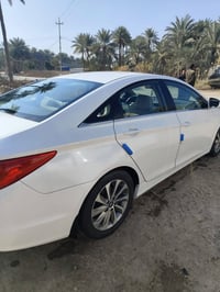 سوناتا 2014 خليجي رقم بغداد  بسمي مكينة 2400 دوش  السعر  100 بيع مستعج...