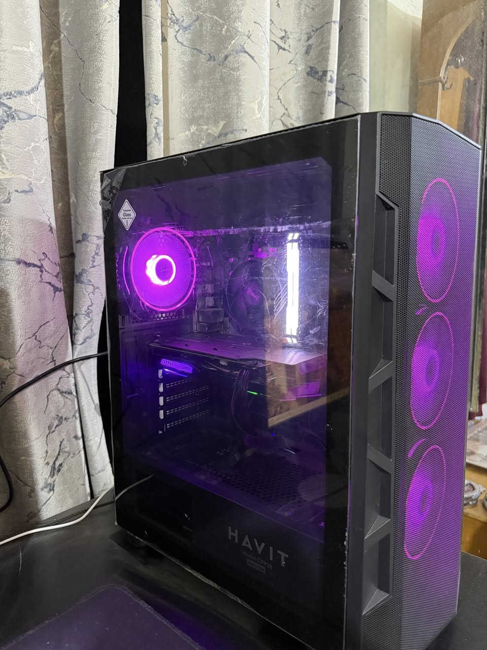 R5 3600X
B450 ASU’s 
RAM 16g Corsair 3200mhz 
GTX 1660 super MSI RGB
Power 600w deepcool
HDD 1tb 
SSD 128g
Case havit 4fan RGB 
مع ماوس وكيبورد هديه 
شاشه جديده غير مستخدمه Msi 24ing 120hz IPs 
سعر كامل 700الف


**إذا كنت صاحب هذا الإعلان وتريد حذفه لأي سبب، رجاءا أرسل رسالة إلى الدعم الفني**