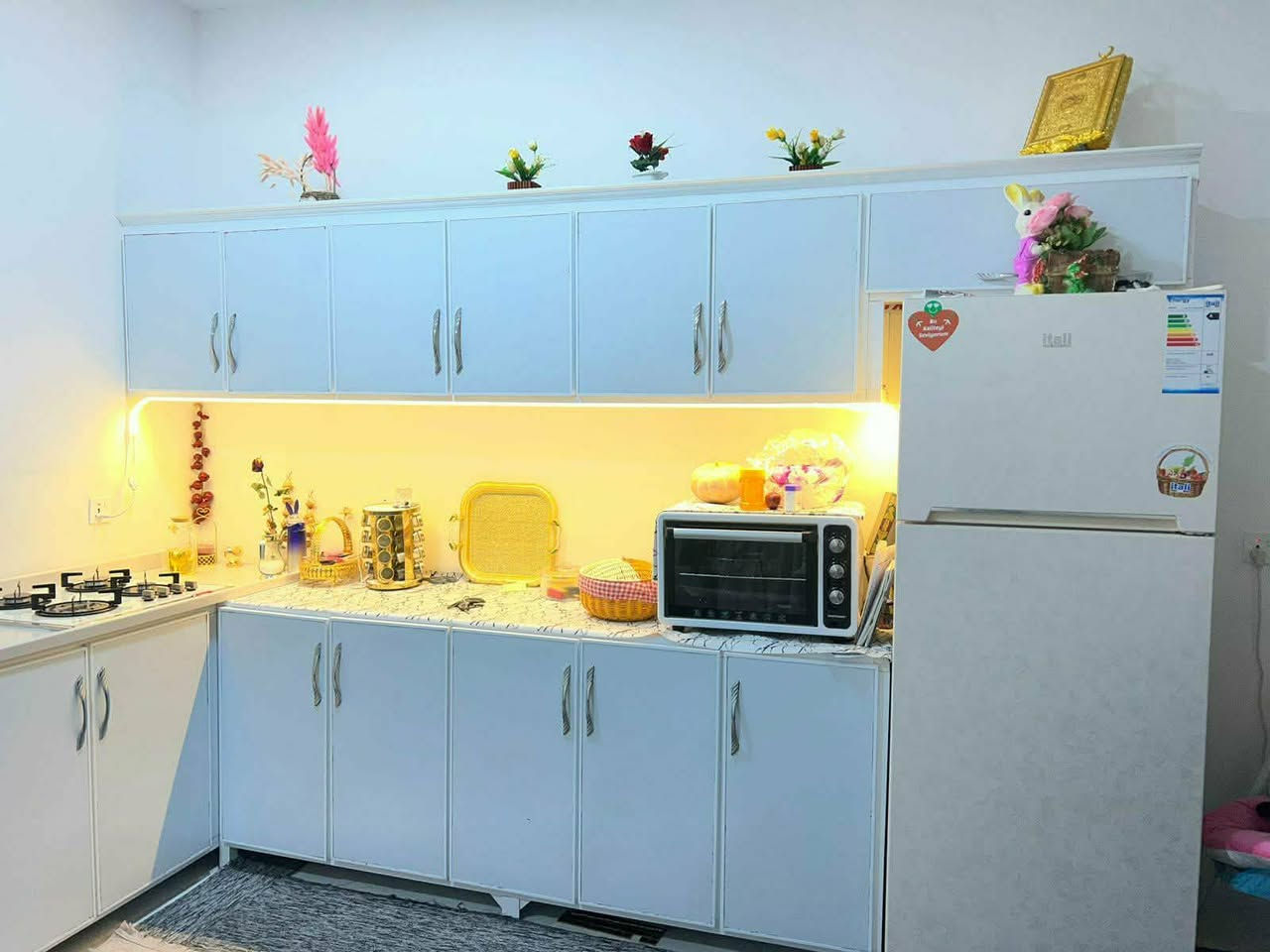 كاونتر الامنيوم  مستخدم كلش نضيف اخو الجديدقياس  6 متر   تفصال احطاطه من الطراز الاول مع الطباخ 
السعر 650 وبي مجال بسيط

بعقوبه تقاطع القدس للاستفسار


**إذا كنت صاحب هذا الإعلان وتريد حذفه لأي سبب، رجاءا أرسل رسالة إلى الدعم الفني**