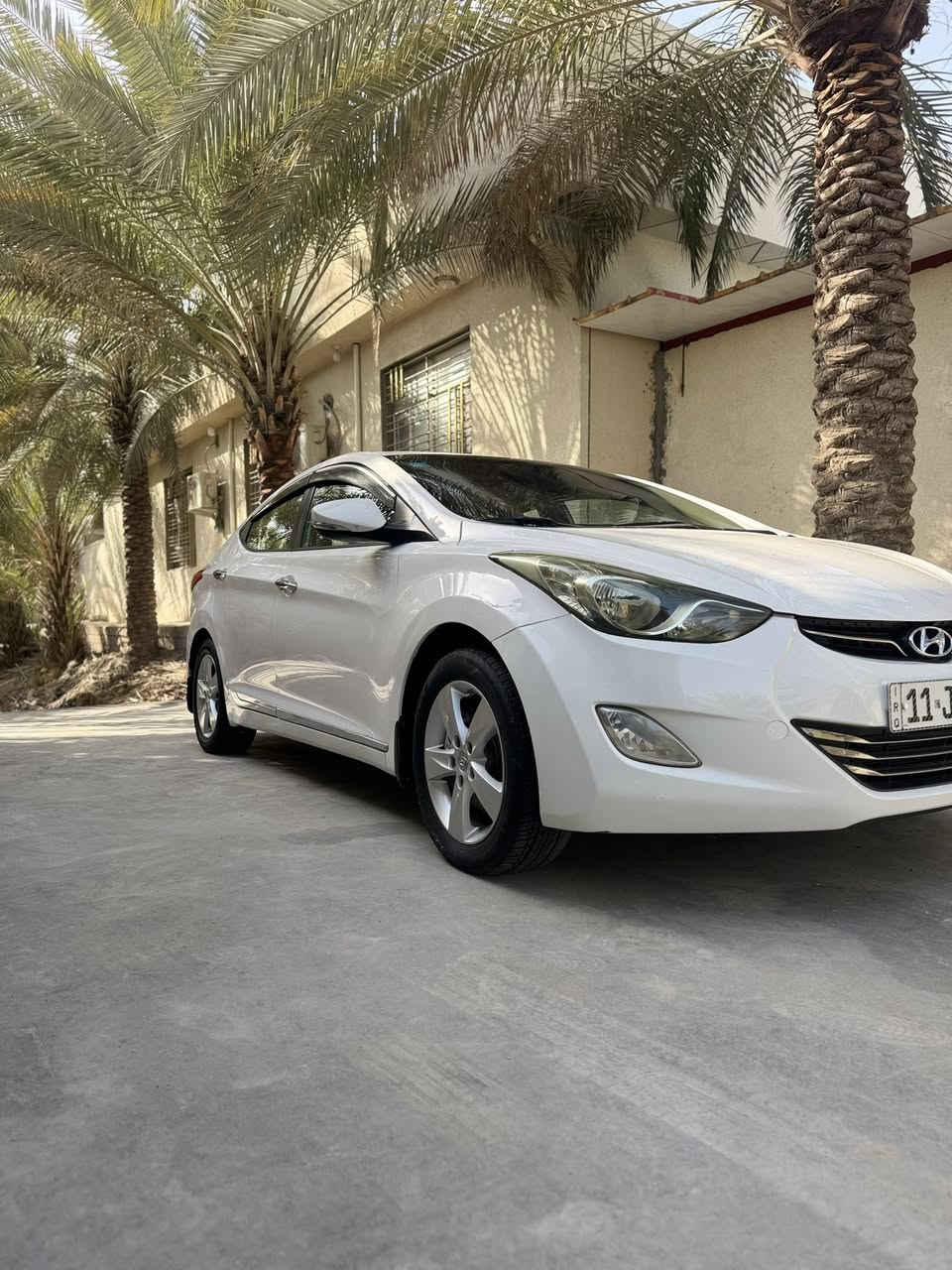 السلام عليكم ورحمة الله وبركاته للبيع النتره موديل 2012 خليجي سياره رقم بغداد دولي مكينه 1800 فتحه تحكمات سياره فول جاهزه ع اخر حبايه مال جناي السونار واضح بل منشور السياره حلوه وجديده السعر119 وبيه مجال اي استفسار ***********
 مكان سياره كربلاء
