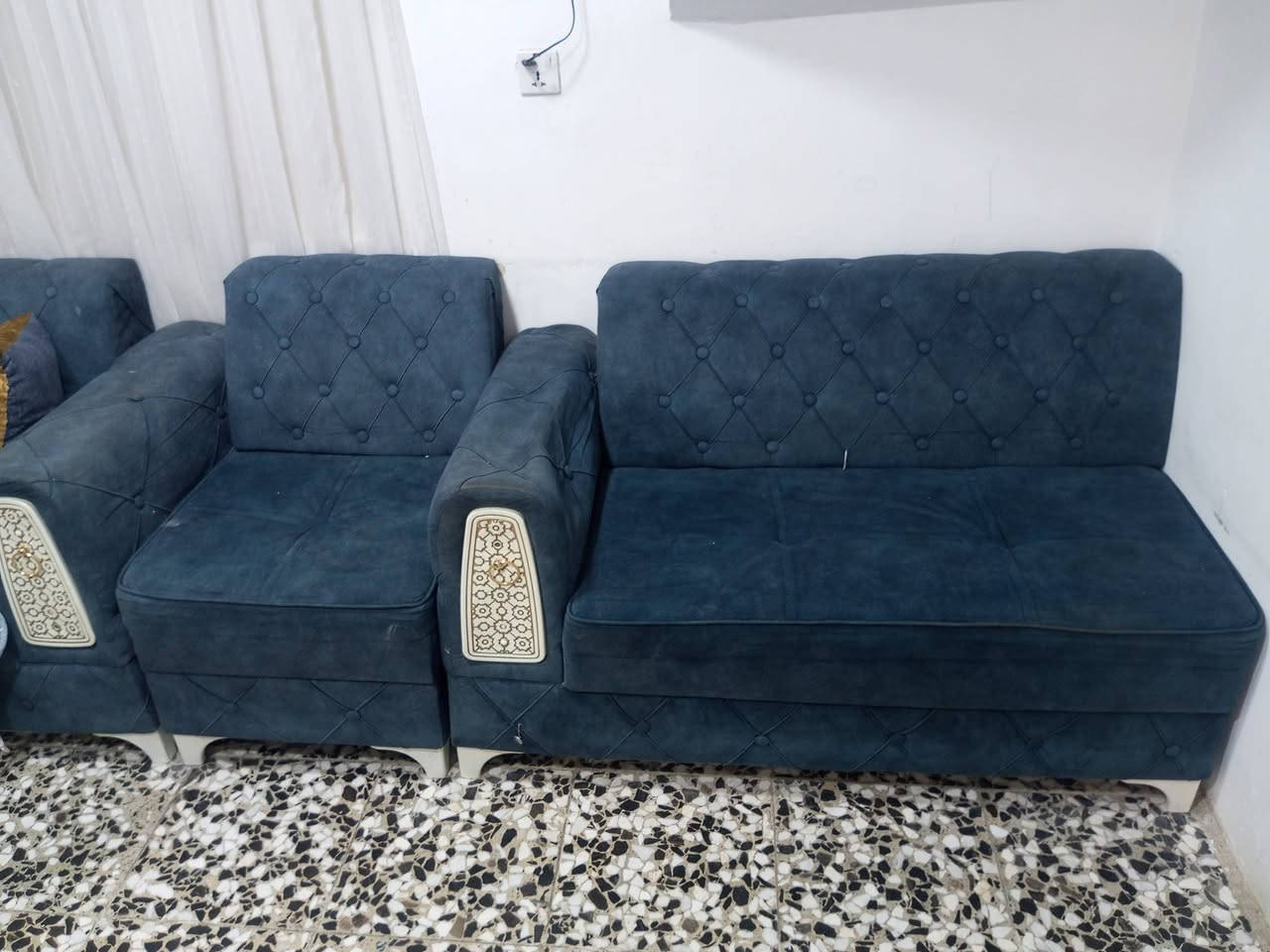 دايون تركي 10 مقاعد نظيف ما بي ضرر السعر 150 وبي مجال مكان بغداد


**إذا كنت صاحب هذا الإعلان وتريد حذفه لأي سبب، رجاءا أرسل رسالة إلى الدعم الفني**