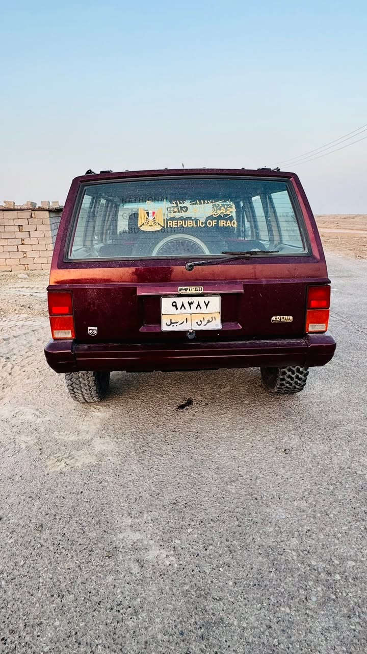 جيب شيروكي 1992 مكفوله كير ومحرك وبدي بلاديه رقم أربيل تحويل ثاني يوم مكان السياره ناصريه اتصال ع ***********
