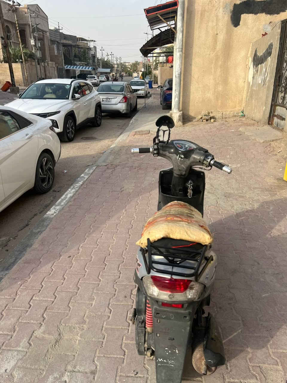 السلام دراجه ماكس عدله كفاله عامه وختم واحد الدراجه وين ماتريد افحص وشرط الفحص دراجه مستعجل على بيعته كلش مستعجل وكلشي شغال بيه سعره 700 وبيه مجال هواي للشراي *********** شراي راسلني وتدلل

