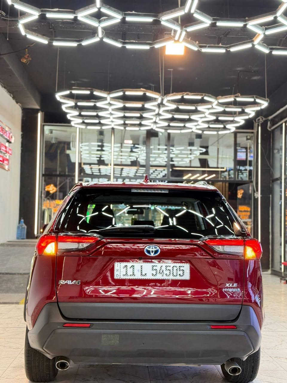 السلام عليكم.... سعر مناسب 
TOYOTA  RAV4 HYBRD
XLE  
لون ماروني 
موديل 2022
فول مواصفات  هايبرد 
محرك 2.5  H 
عداد   62الف  M 
مواصفات السيارة 
بصمة  تشغيل وأبواب
فتحة سقف 
انارة الداخلية ثلجي 
سماعات JBL
 دبل لدى امام بروجكتر 
رادار أمامي وجانبي وخلفي
مانع تصادم
صندوك كهرباء 
جام أربعة اوتو 
لايت اوتو 
شاشة كبيرة كامرة خلفية دوارة 
شاشة ابل كار بلي 
اشاير مري 
مانع انزلاق 
فور ويل 
٣ وضعيات للقيادة  ماوس 
تحكم استيرن فول
 مثبت سرعة واوامر صوتية ورادار تفاعلي وتحديد مسار شاشة اعطال حساس اطارات 
سيارة نظيفة 
حادث بالمنشور موجود
سيارة رقم بغداد هزة جديدة 
ورقم الدولي 
ماشية 65الف مايل 
السعر / 18800 $
للاستفسار / ***********
