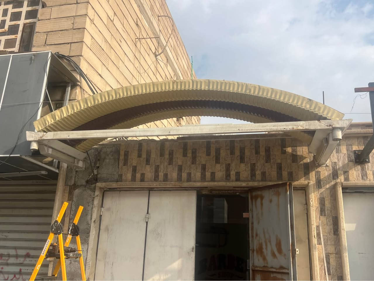 قمريه قبل شهرين سويته قياسهه. 1/3 معه ساقيات ب100 وبيهه مجال مكاني المعقل *********** البصرة, العراق
