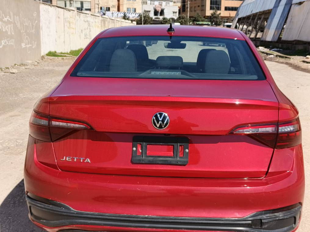 ماشية ٨ مايل 
صبخ ٣ قطعة صفحة سائق 
أمامي و خلفي كبس 
إرباك فقد ستيرن 
سعر ١٣٨ مجال
تبديل و فروتن
*********** WhatsApp + korek اكر, نينوى
